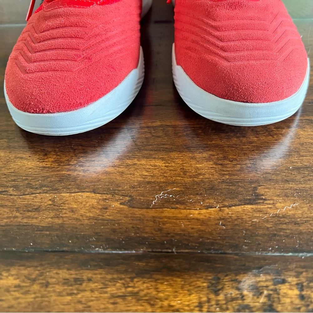 Adidas Predator New York Red Bulls Sneakers - Picture 7 of 14